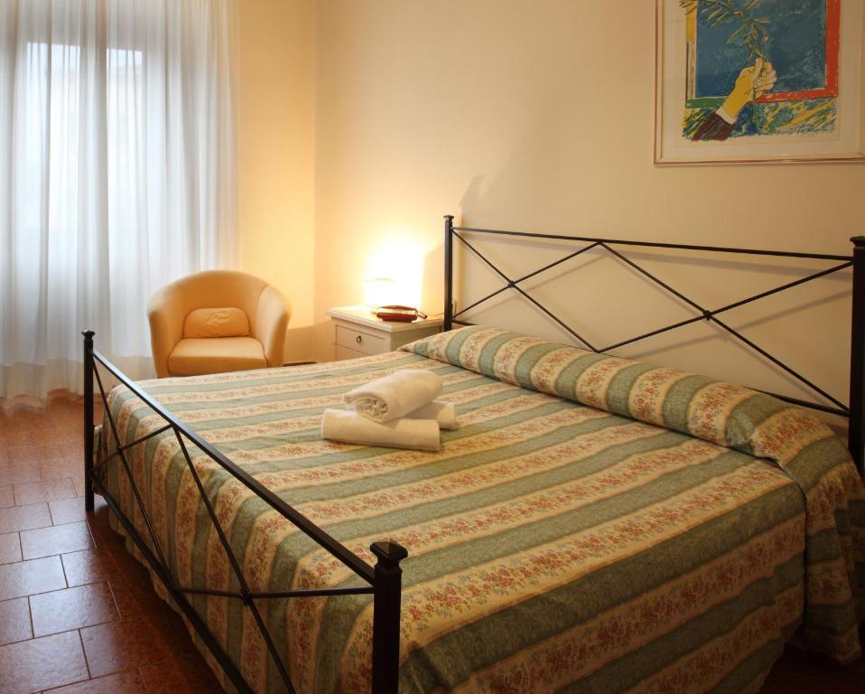 Hotel Prime Pistoia Room photo